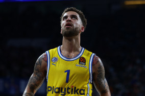 Clutch Wilbekin, dominant Nunnally-Zizic duo leave Baskonia winless in 2022