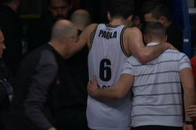 Alessandro Pajola helped off the court in Fenerbahce-Virtus game